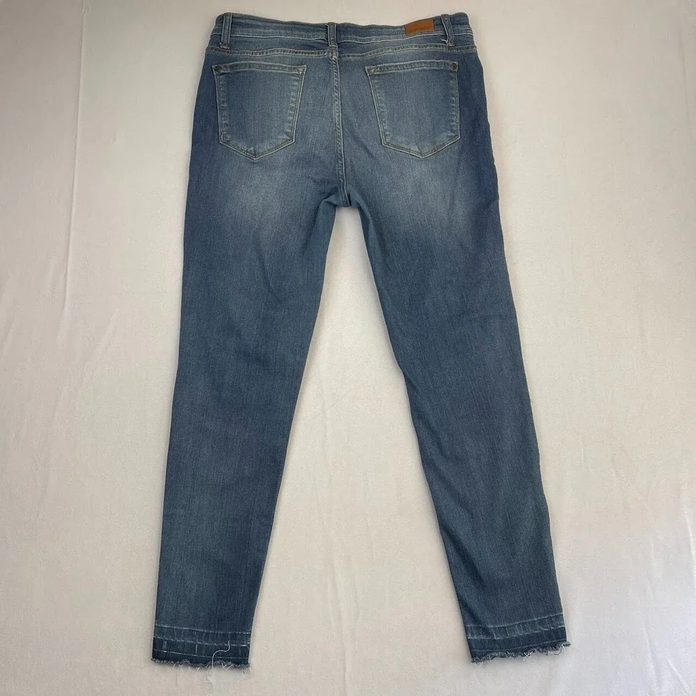 Judy Blue Jeans Womens Size 15/32 (32x27) Skinny Fit Patched Rip Stretch Raw Hem